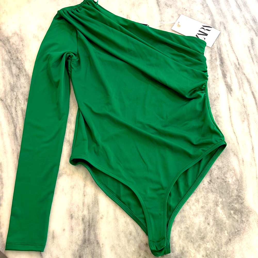 Gorgeous green one arm bodysuit